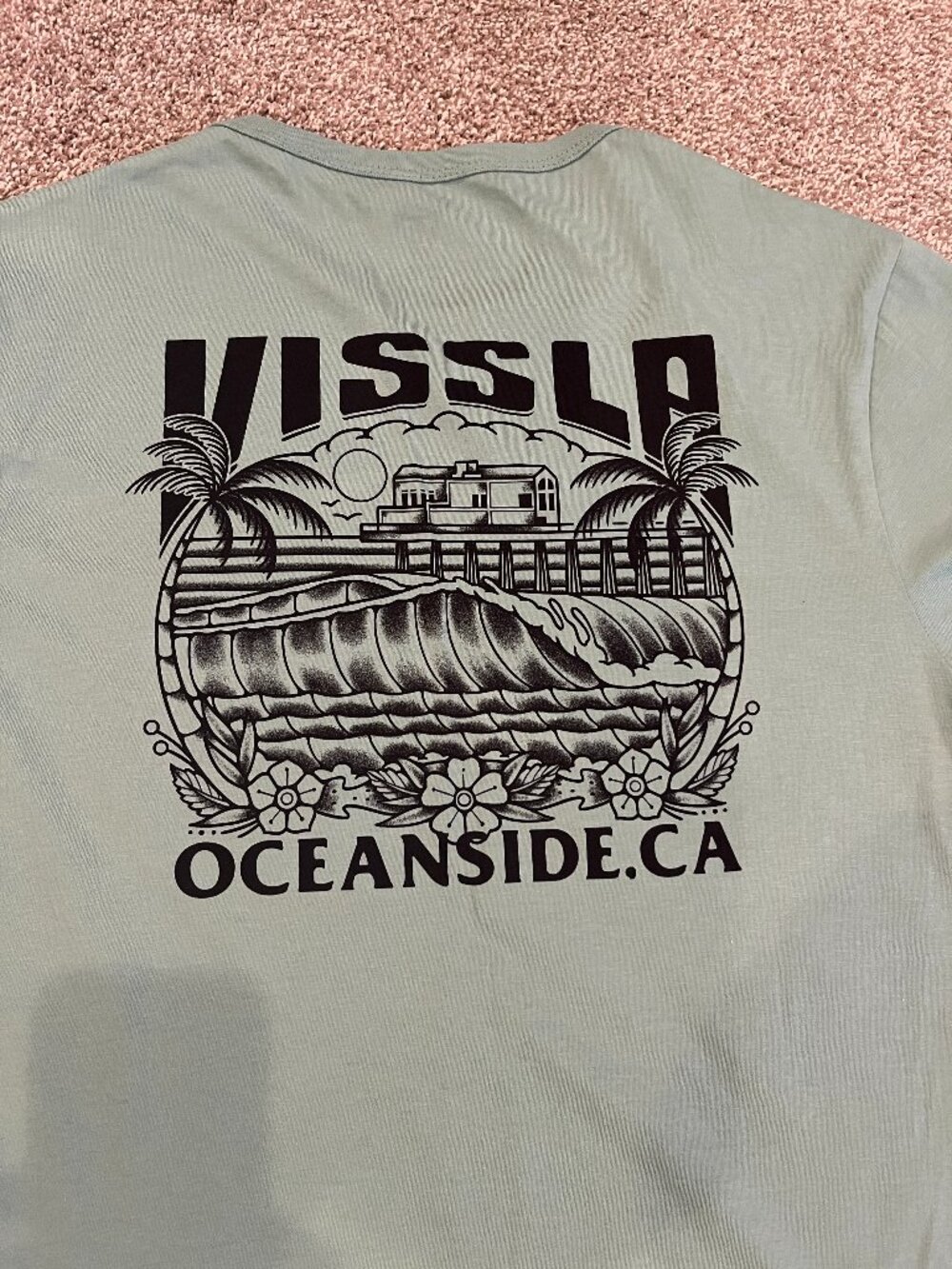 VISSLA | Organic Cotton Pocket Oceanside Pier Graphic: SIZE: Small